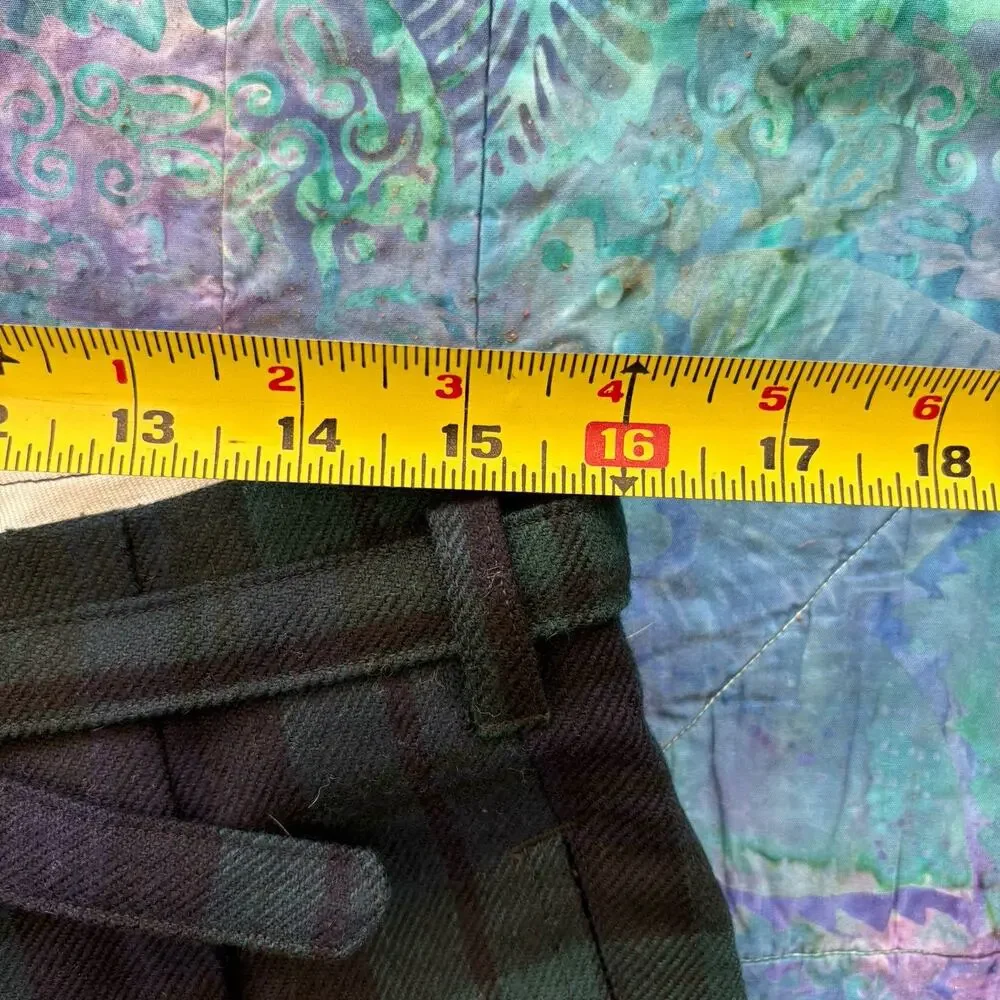 Mohan’s VTG 1956 Plaid Tartan Pleated Shorts Scottish Irish Gold FAIR WORN LOVED